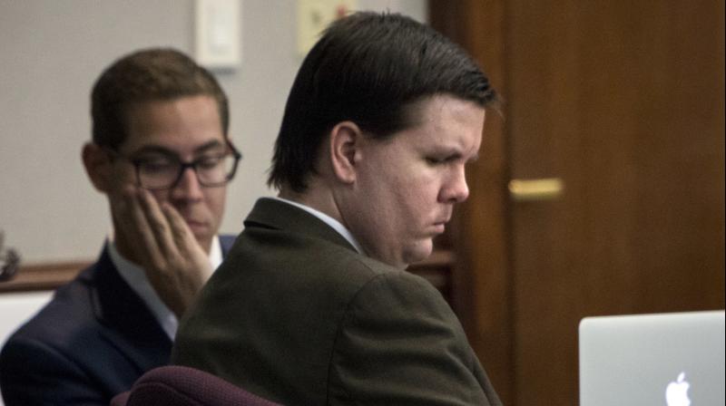 Justin Ross Harris listens to Cobb County Senior Assistant District Attorney Chuck Borings opening remarks during his trial at the Glynn County Courthouse in Brunswick. (Photo: AP)