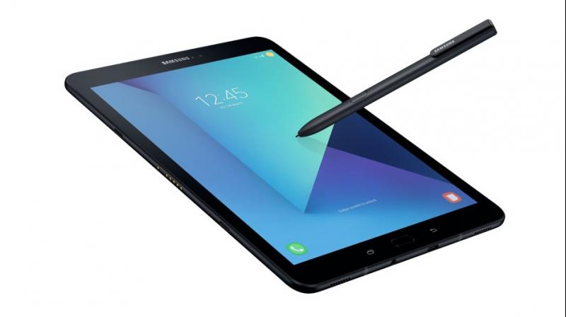 Speculations are rife that Samsung might abandon the physical home button on its Galaxy Tab S4 in favour of narrower bezels.