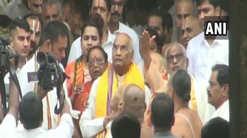 President Kovind offers prayers at Sri Vekateswara Swamy Temple in Tirumala