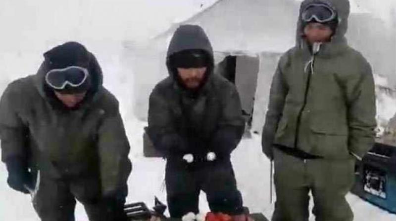 Watch: Jawans in Siachen battle minus 70 degree cold, struggle with food