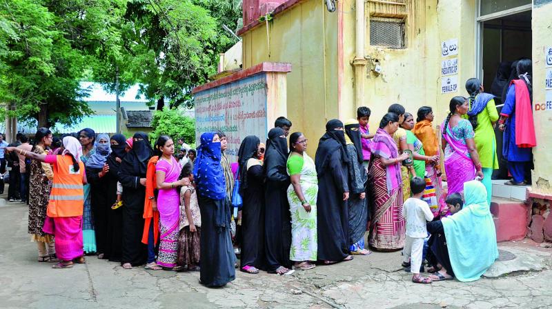 Patients wait but no doctors at urban PHCs
