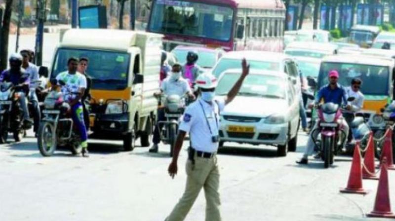 Kochi: Traffic grinds to a halt at Kundanoor Junction