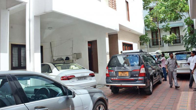 Raids on at a house on 4th street in Rutland Gate, Nungambakkam at  property linked to Karnataka Minister D.K. Shivakumar on Wednesday