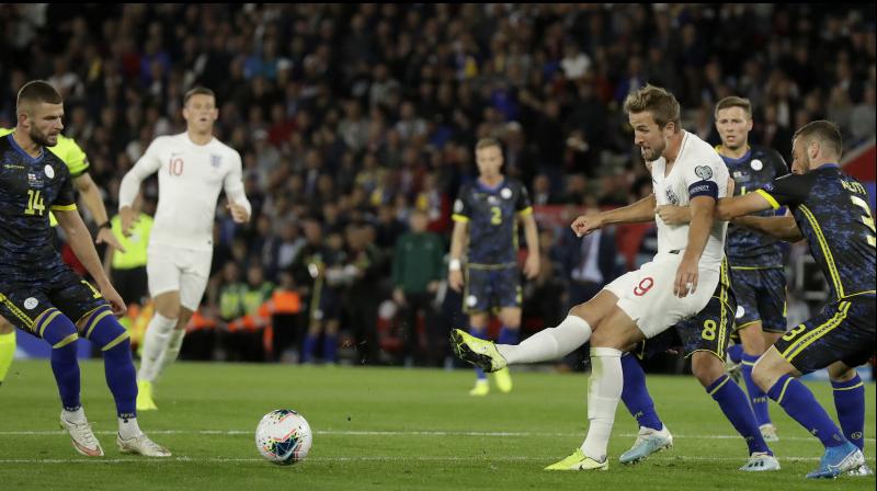 Harry Kane, who scored Englands second goal, had a penalty saved by Arijanet Muric and Sterling then hit the post but Kosovo were still going forward until the final whistle and Bersant Celina went close to making it 5-4. (Photo:AP)