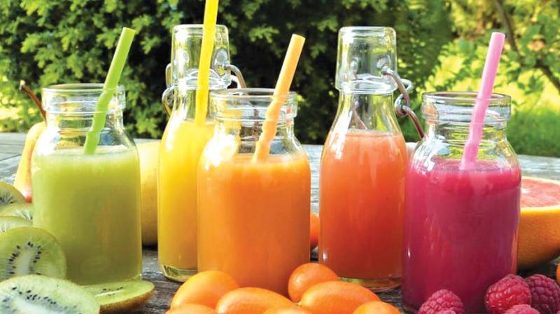 Shops selling juices should have food safety licence/registration and it should be displayed properly.