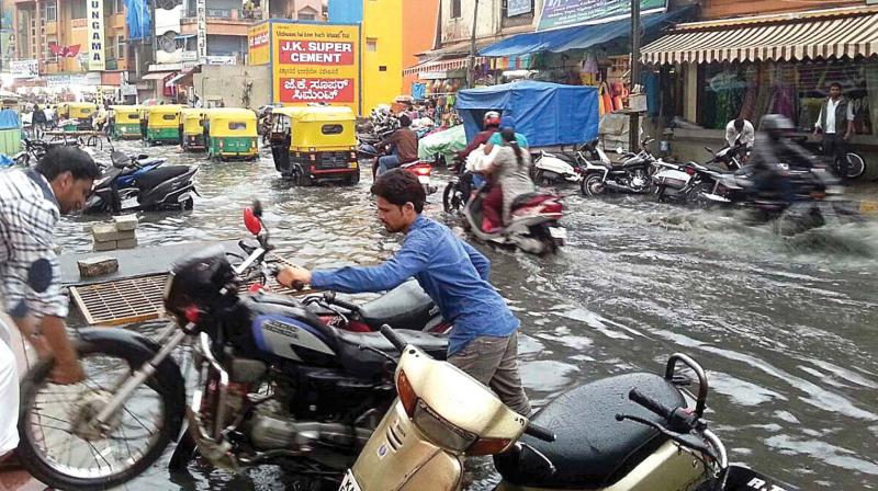 Bengaluru: Police identify spots prone to waterlogging in city