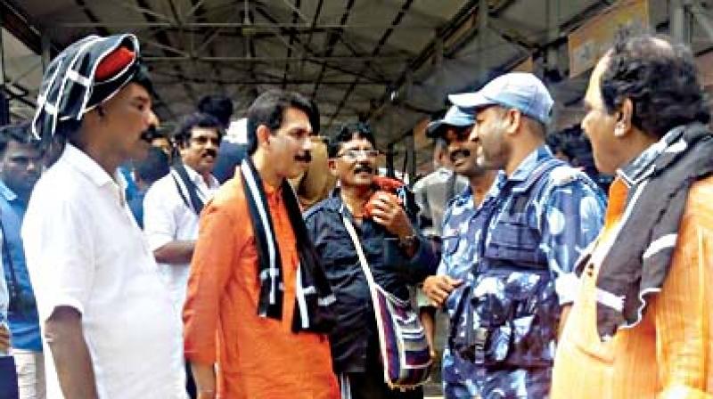 Dakshina Kannada BJP MP Nalin Kumar Kateel visited Sabarimala in Kerala on Tuesday to study the situation there and submit a report to the central leadership