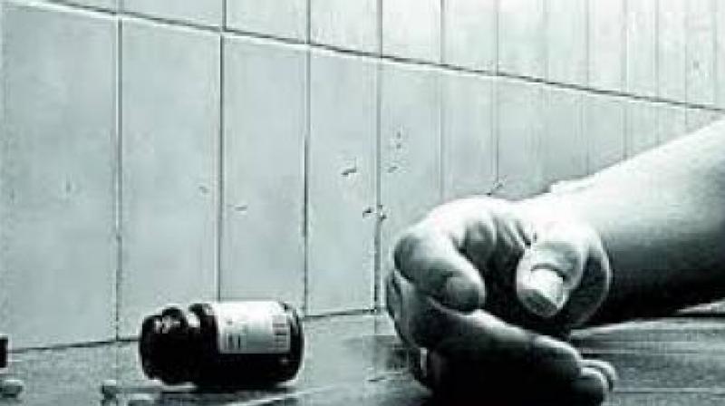 Coimbatore: Man ends life after poisoning son