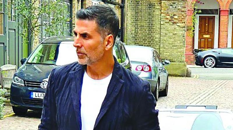 Being grounded is very important: Akshay Kumar