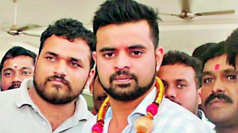 HD Deve Gowdaâ€™s grandson to continue JD(S) legacy