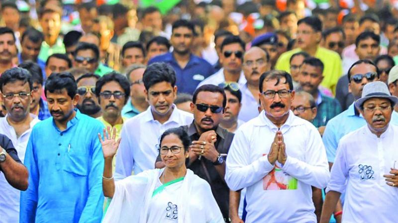 Mamata urges Cong, left in WB to fight against BJP; Oppn deny