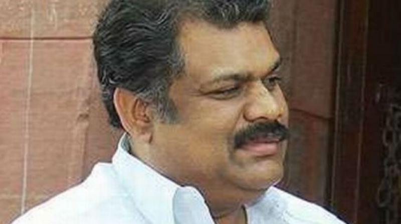 AIADMK holds talks with GK Vasan, decision likely today