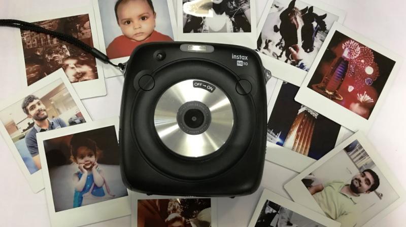 This new gadget turns digital photos into physical ones instantly!