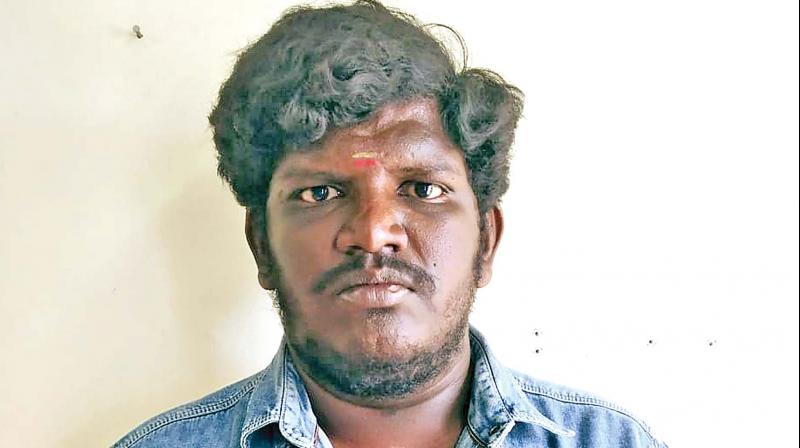 Chennai: Proposal rejected, man beats up teacher on road