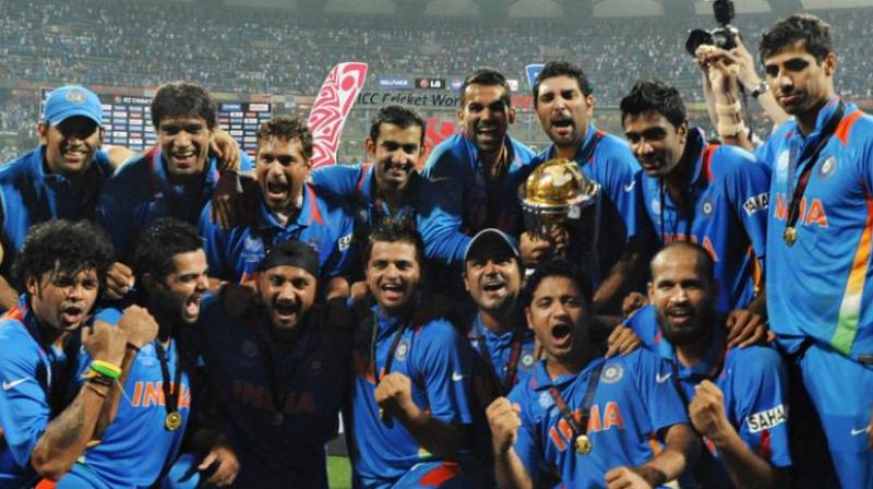 ICC CWC\19: Virat Kohli re-unites with 2011 World Cup teammates; see pics