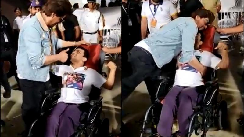 Watch: Shah Rukh Khan\s sweet gesture for fan before KKR match will melt your hearts