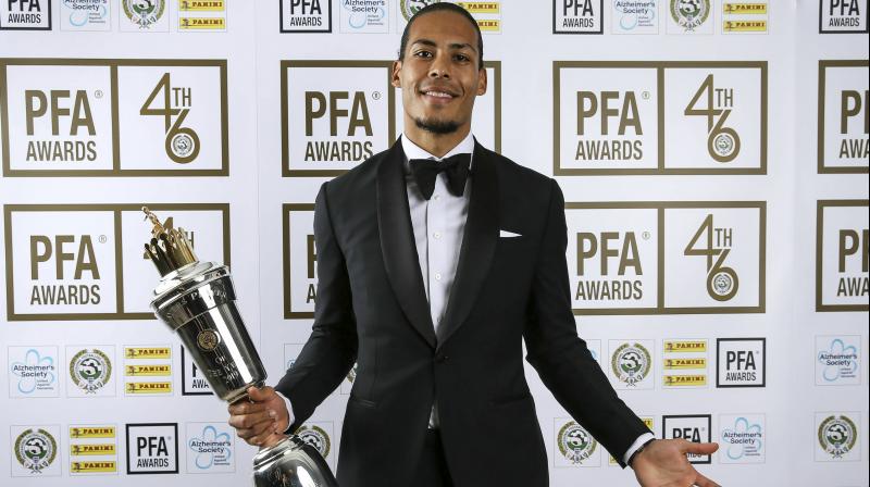 Van Dijk not eying to battle Messi for Ballon d\Or