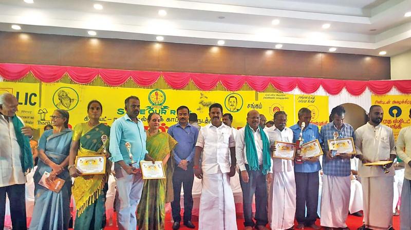 Tiruvarur: Tributes to â€˜Nelâ€™ Jayaraman at national paddy festival