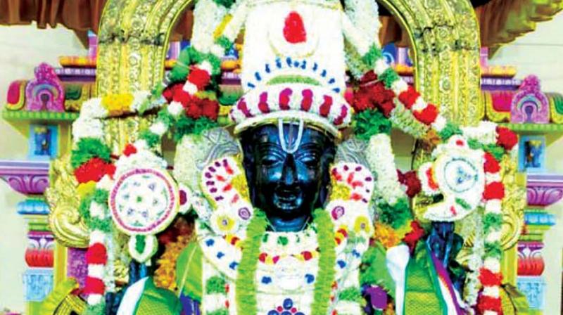 Athi Varadar retires to his abode for another 40 years