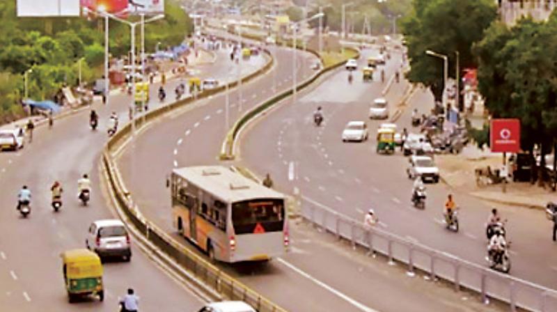 Bengaluru: Priority bus lane the answer to traffic woes?