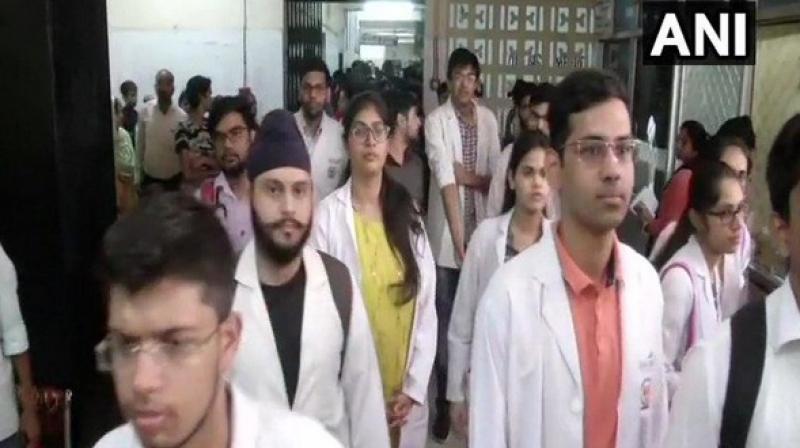 Centre sets up committee on central legislation against violence on doctors