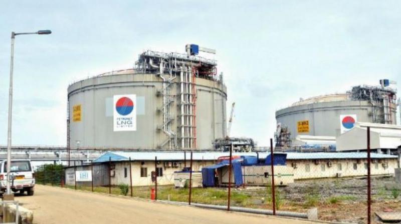 Petronet Board disfavoured USD 2.5 bn US LNG deal in Apr; signs non-binding MoU now