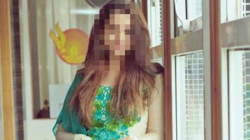 Seven-member gang had conspired a month ago to blackmail and extort money from the actress.