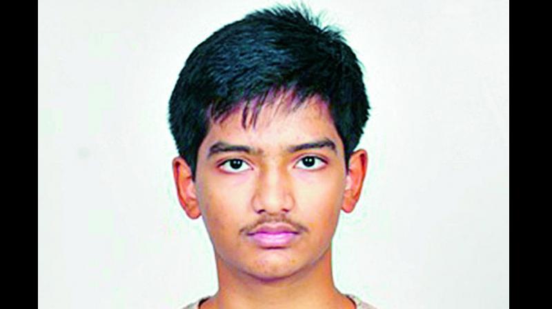 Telangana boy stands 4th in JEE Advanced test