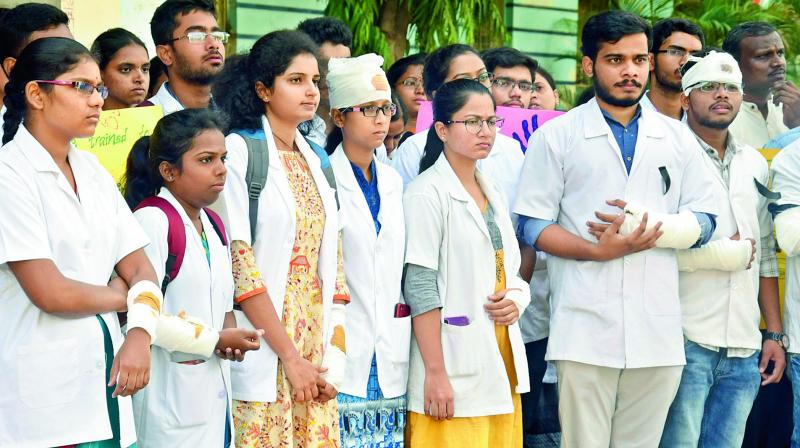 Hyderabad: Doctors to protest against hike in retirement age for professors
