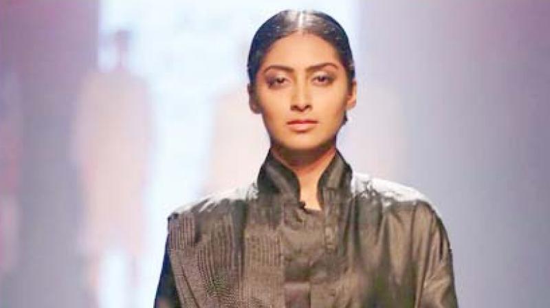 Bengaluru model Krithika Babu rocks tie up flats that will continue to rule runways this year
