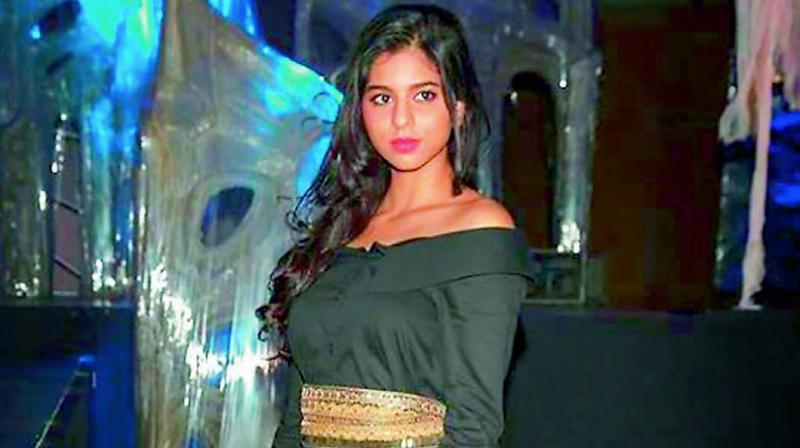 Shah Rukh Khanâ€™s daughter Suhanaâ€™s Bollywood debut not anytime soon
