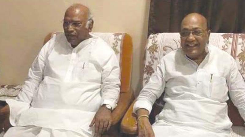 Netas of all parties flock to key constituencies in North Karnatakaâ€”Kalaburagi region