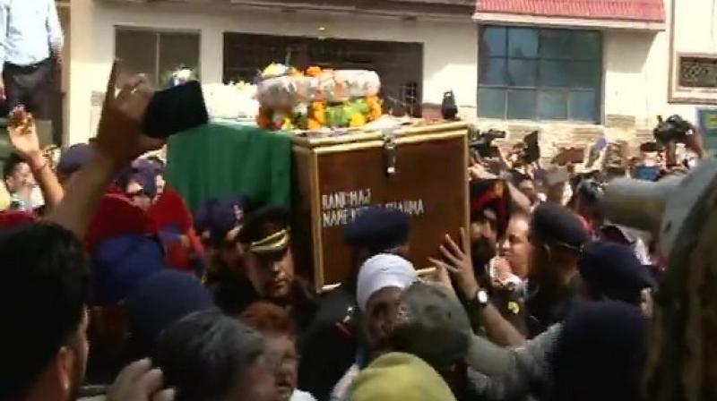 Major lost his life after an encounter broke out between the security forces and terrorists in Jammu and Kashmirs Anantnag district on Monday. (Photo: ANI)
