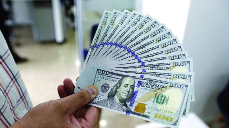Gushing foreign fund flow puzzles experts