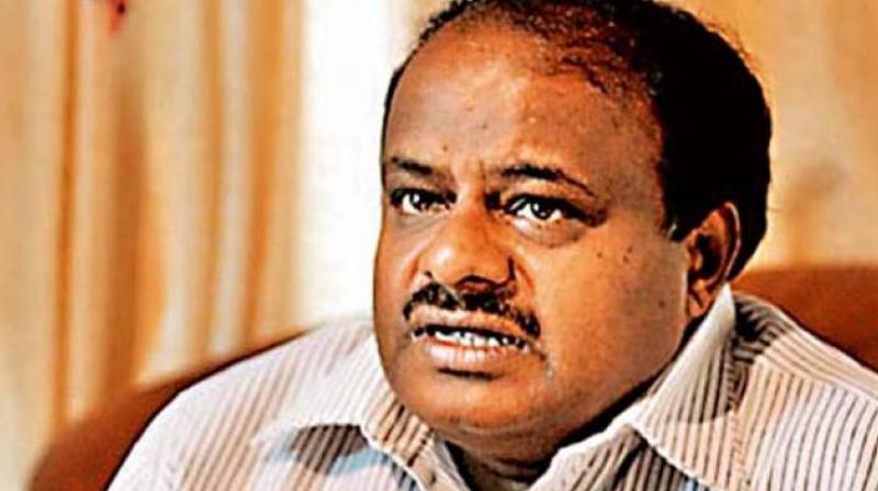 Take out time, look at collapsing infra: BJP jabs Kumaraswamy at resort stay