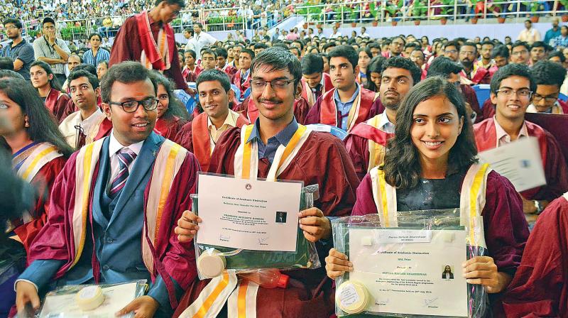 IIT Madras conducts - Diploma / Degree Distribution Ceremony for