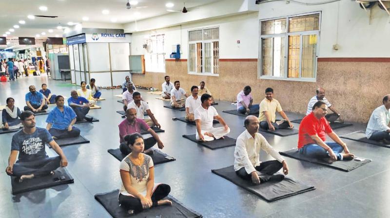 Salem rail division joins Yoga Day celebration