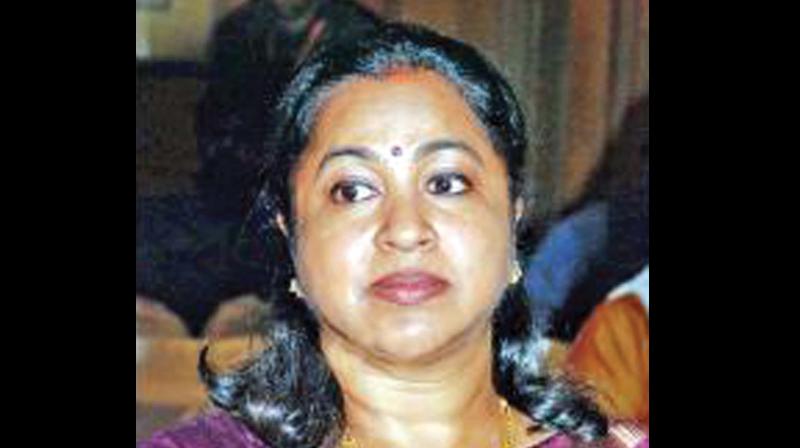Issue bailable warrant against R Sarathkumar, Radhika Sarathkumar: Court