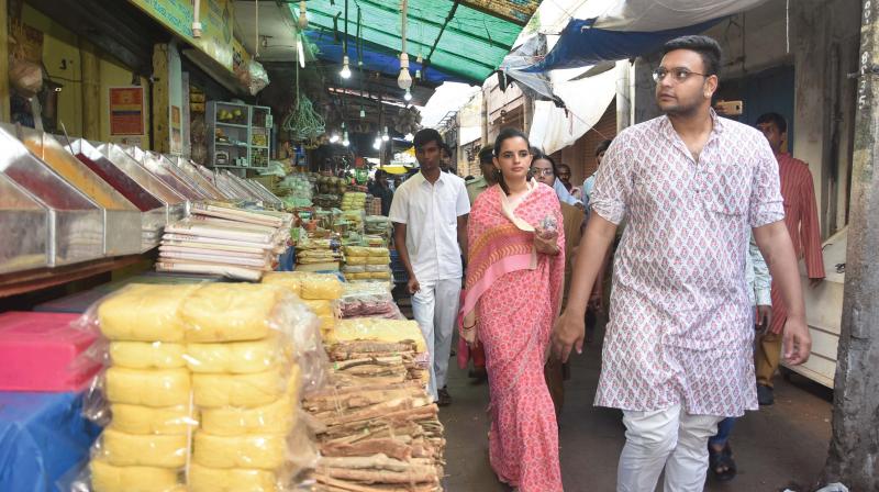 Yaduveer shops at Devaraja Market, bats for its conservation