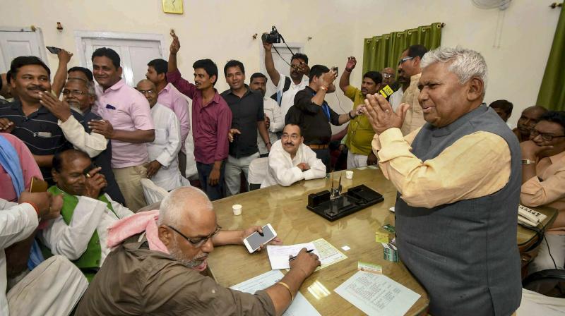 Parties fine tune caste strategy in Bihar