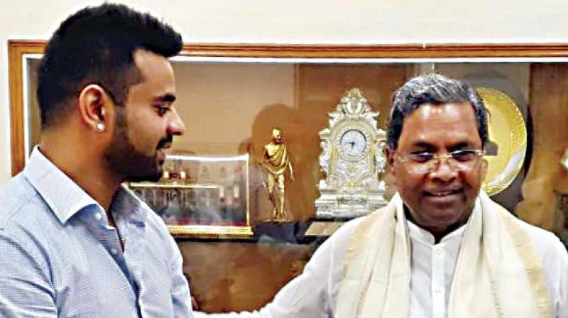 Bengaluru: Prajwal Revanna calls on Siddaramaiah, seeks Congress support