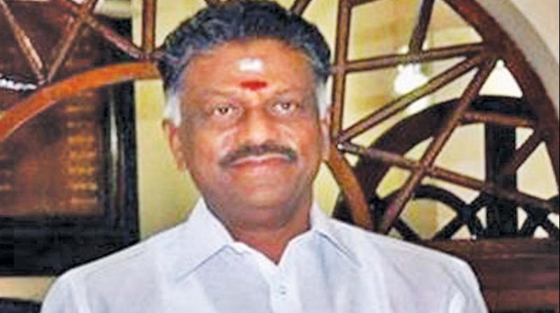 SC to hear DMK\s plea for disqualification of Panneerselvam, 10 other AIADMK MLAs