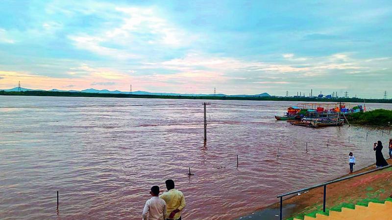 Fresh inflows from upstream states kept the water levels continue to rise in the river Godavari at Bhadrachalam.