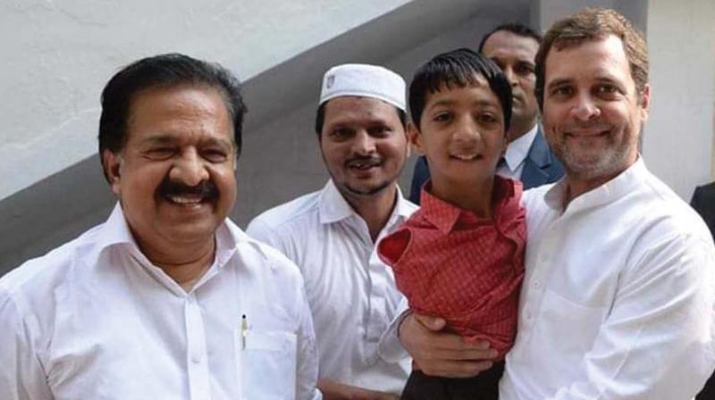 Last years Ujjvala Balyam award winner Muhammed Asim, who staged a dharna in front of the Secretariat the other day demanding to raise his school from UP level to high school, meets Congress president Rahul Gandhi in Kochi on Tuesday when the latter arrived for the Congress conclave. Rahul posted a video of the same on the social media which went viral. Rahul offered him all help to continue his studies.