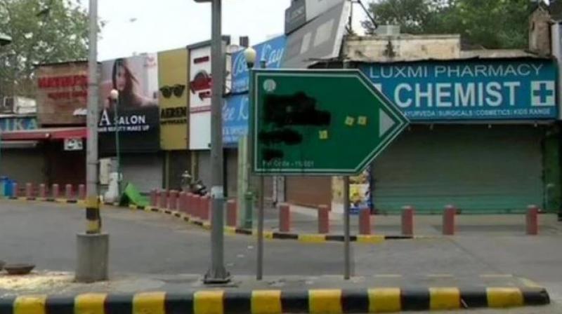 Hindu Sena blackens Delhi\s Babar Road signage, demands it be renamed