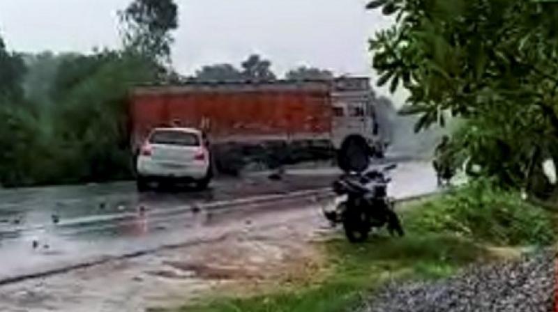 Unnao rape case: \Truck was overspeeding on wrong side, driver fled,\ say witnesses