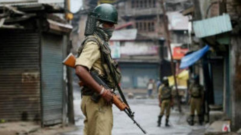 15 killed as Valley sees spurt in militant attacks