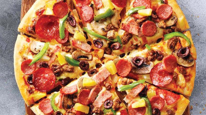 Chennai: Rs 25,000 fine for pizza with metal nut
