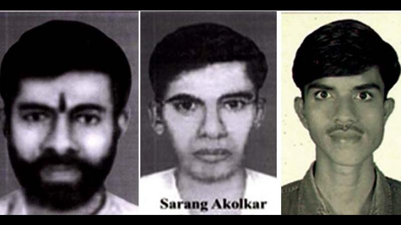 (L to R) Jay Prakash Anna, Sarang Akolkar alias Sarang Kulkarni and Praveen Linkar.