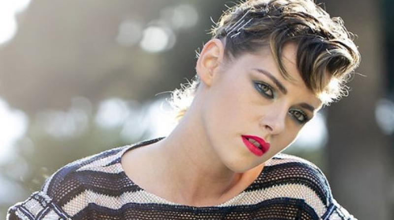 Kristen Stewart was told she \might get Marvel movie\ if she hides sexuality